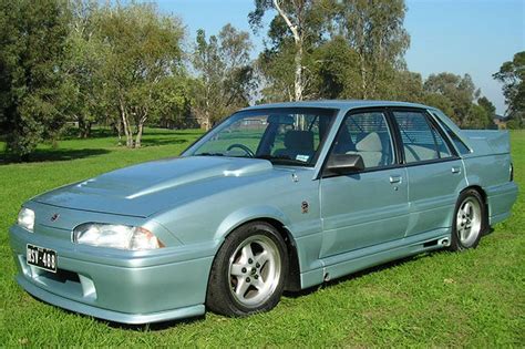 holden vl walkinshaw.